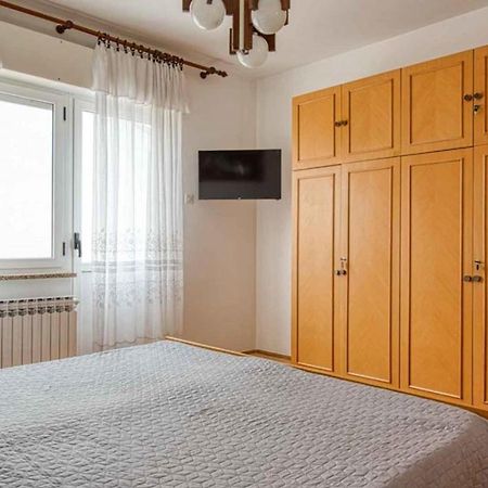 Room Mario Ровинь Экстерьер фото